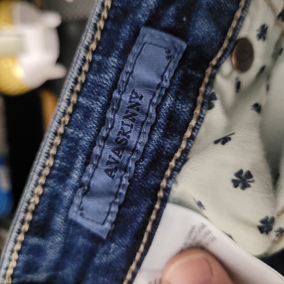 LUCKY BRAND | Re-Made Ava Skinny chewed raw hem denim jeans - Picture 8 of 10